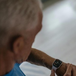 Recuperación Inteligente: Terapia, Wearables y Ciencia al Servicio de tu Rendimiento Deportivo